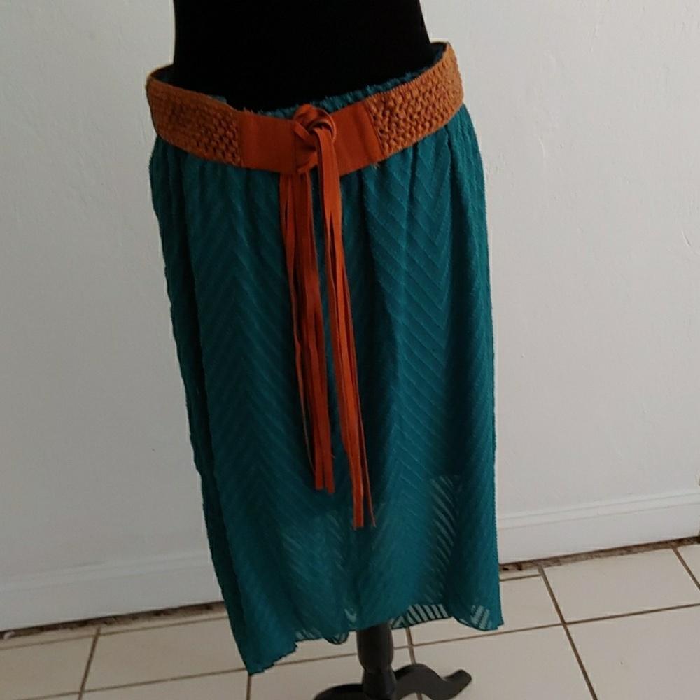 No boundaries green skirt/brown belt